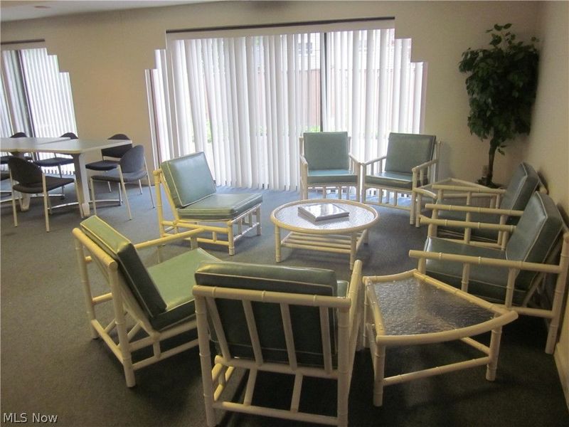 22555 Center Ridge Road, Unit 201, Rocky River, OH 44116 Photo 26