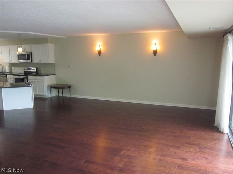 22555 Center Ridge Road, Unit 201, Rocky River, OH 44116 Photo 8