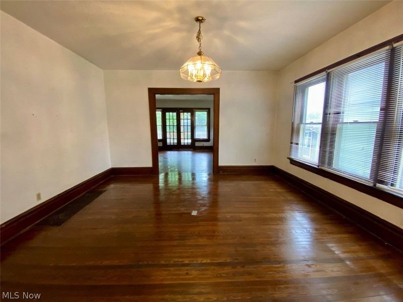 400 Cloverdale Avenue , Unit DOWN, Akron, OH 44302 Photo 3