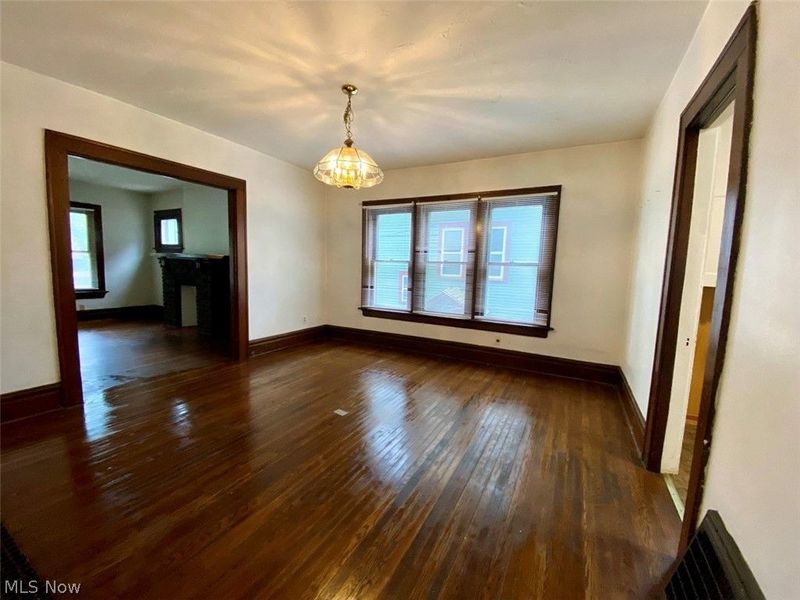 400 Cloverdale Avenue , Unit DOWN, Akron, OH 44302 Photo 4