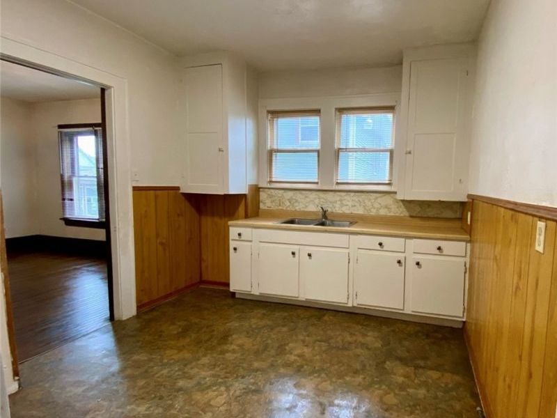 400 Cloverdale Avenue , Unit DOWN, Akron, OH 44302 Photo 5