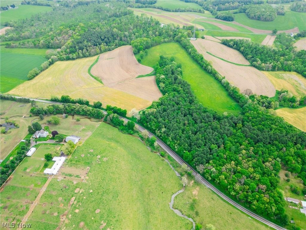 State Route 644 , Salineville, OH 43945