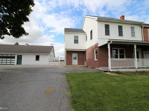 3873 OLD PHILADELPHIA PIKE , GORDONVILLE, PA 17529