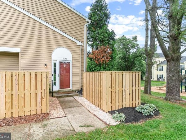 18242 ROLLING MEADOW WAY, Unit 32, OLNEY, MD 20832