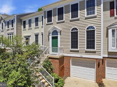 9902 MICHAEL SCHAR COURT, VIENNA, VA 22181