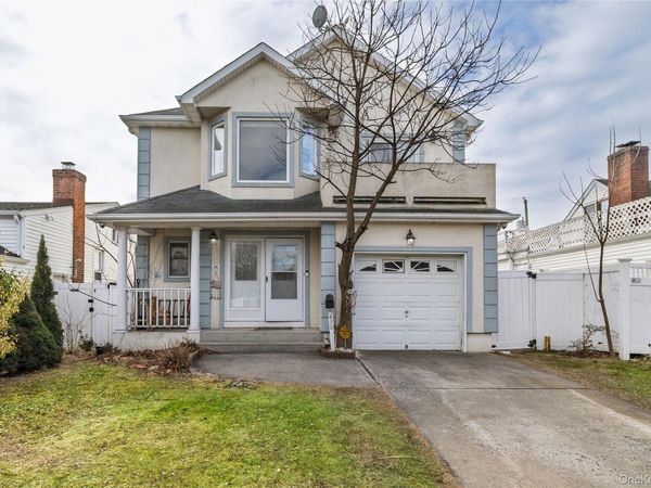458 E Pine Street , Long Beach, NY 11561