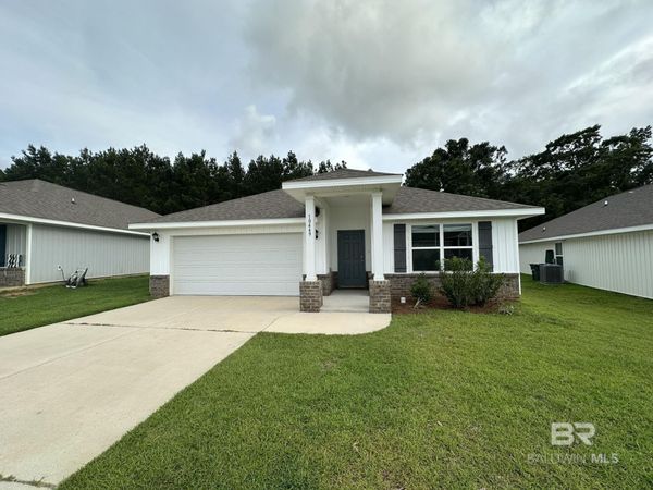 10449 Ruffian Route, Daphne, AL 36526