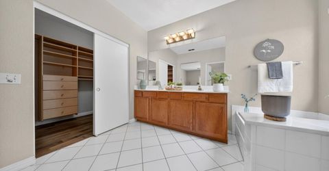 9534 Rockybrook Way, Elk Grove, CA 95624 Photo