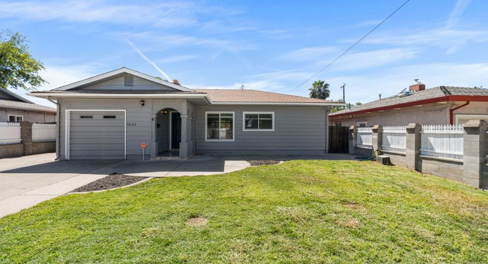 5625 Layton Dr, North Highlands, CA 95660 Photo