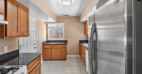 5625 Layton Dr, North Highlands, CA 95660 Photo