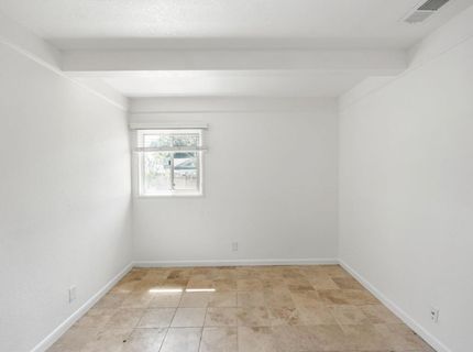 5625 Layton Dr, North Highlands, CA 95660 Photo