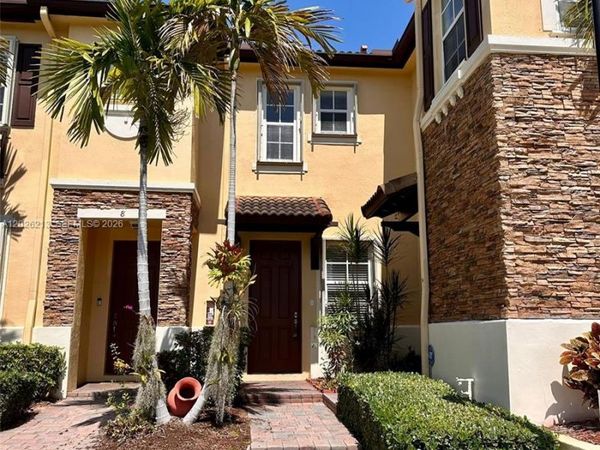 9153 SW 227th St , Unit 9, Cutler Bay, FL 33190