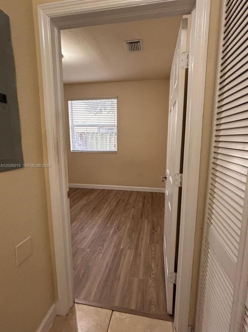 9153 SW 227th St , Unit 9, Cutler Bay, FL 33190 Photo