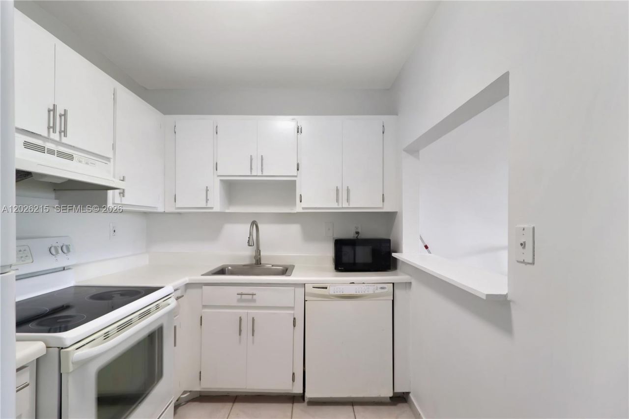 13371 SW 17th Ln , Unit 2-8, Miami, FL 33175 Photo