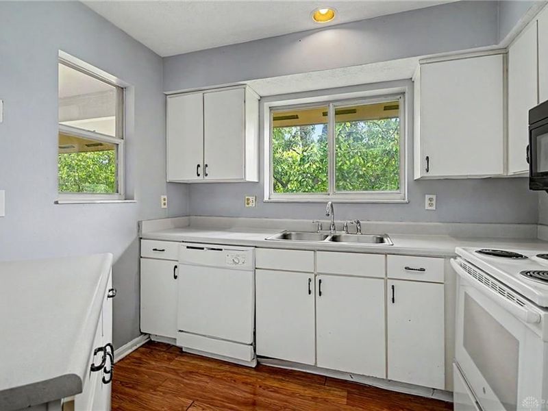 1151 Captains Bridge, Washington Township, OH 45458 Photo 10