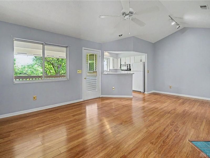 1151 Captains Bridge, Washington Township, OH 45458 Photo 4