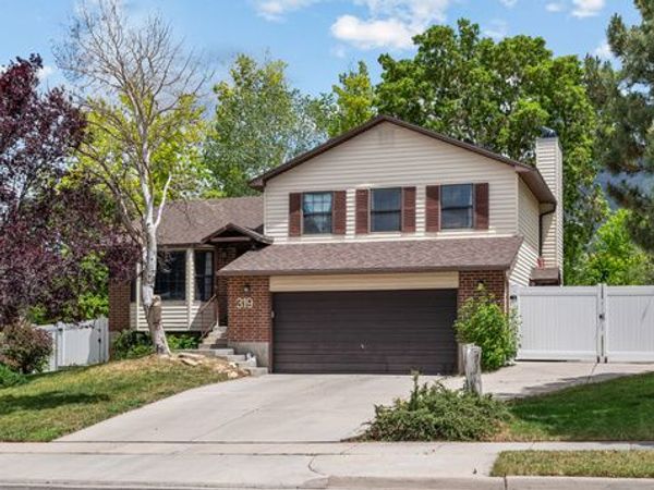 319 LISA WAY, Tooele, UT 84074
