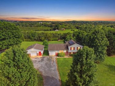 108 Piccadilly Court, Goode, VA 24556