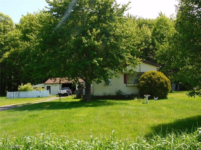 5250 Guest Road, Jefferson, OH 44047 Photo 2