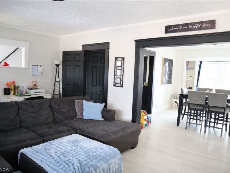 3577 W 105th Street, Cleveland, OH 44111 Photo 5