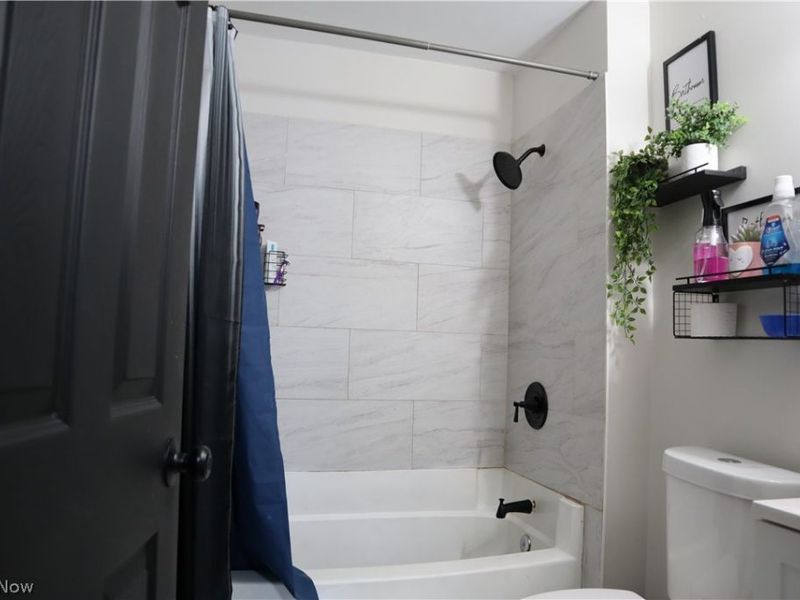3577 W 105th Street, Cleveland, OH 44111 Photo 9