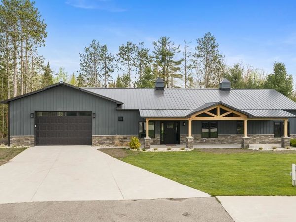 5153 Monarch Way, Petoskey, MI 49770