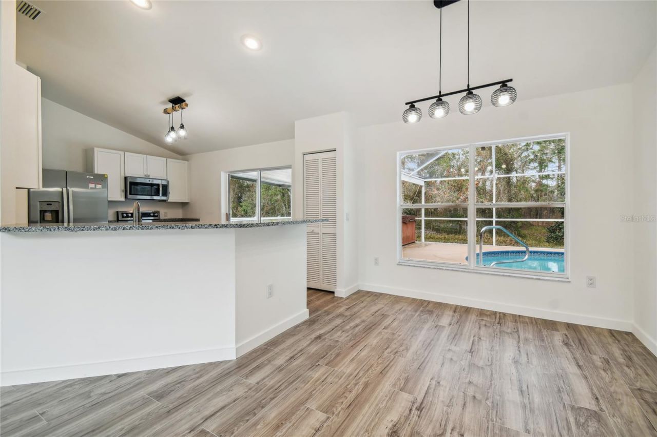 11 Carnation Court E, Homosassa, FL 34446 Photo