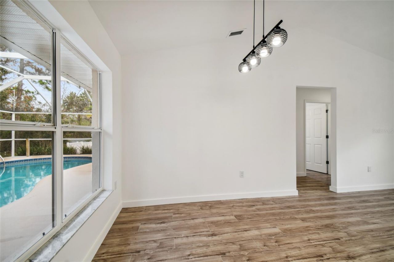 11 Carnation Court E, Homosassa, FL 34446 Photo