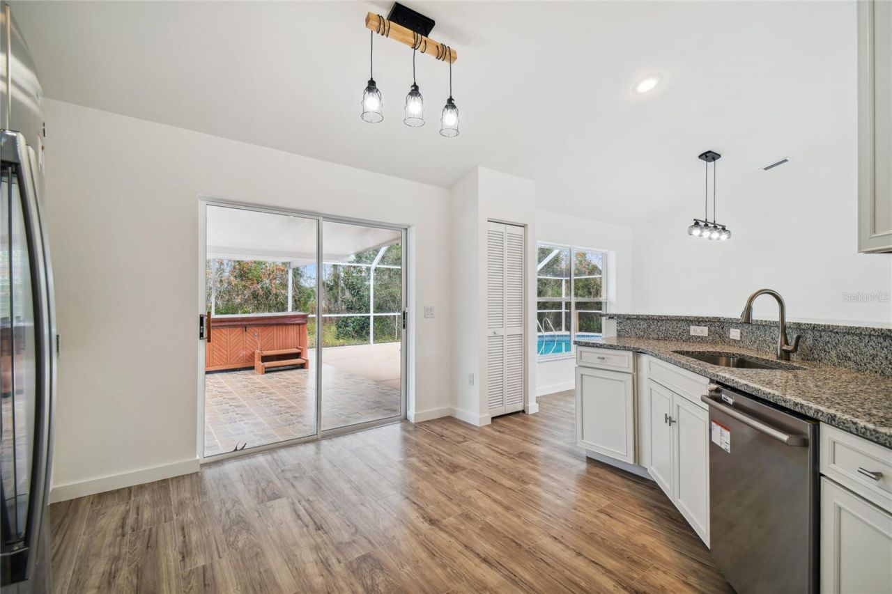 11 Carnation Court E, Homosassa, FL 34446 Photo