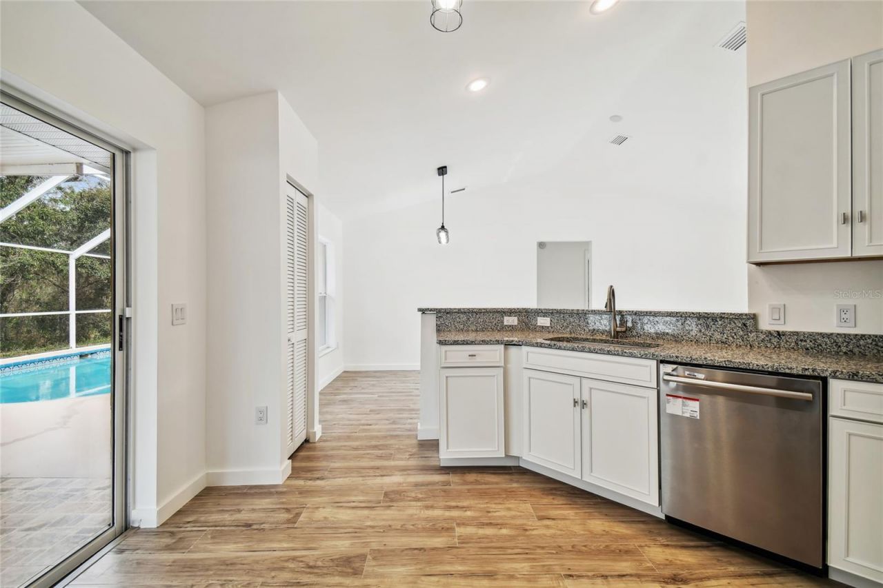 11 Carnation Court E, Homosassa, FL 34446 Photo