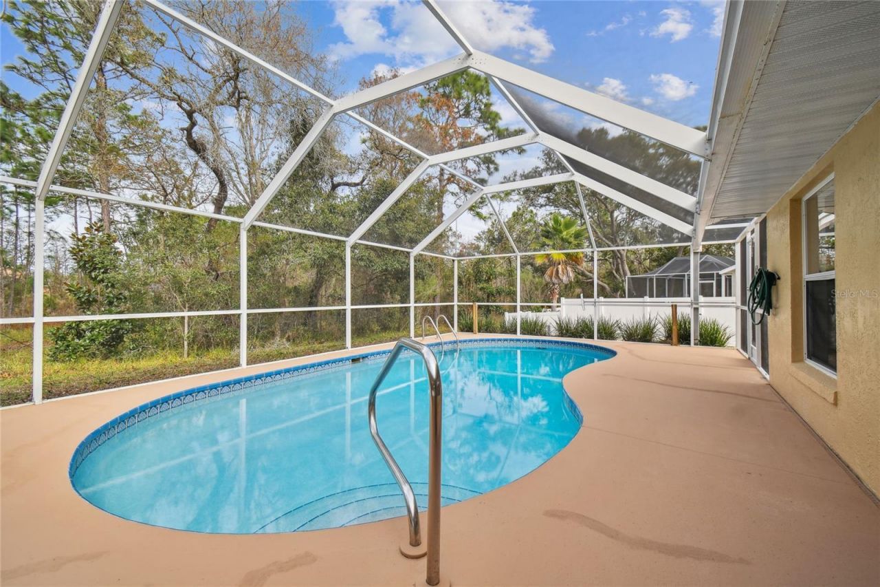 11 Carnation Court E, Homosassa, FL 34446 Photo