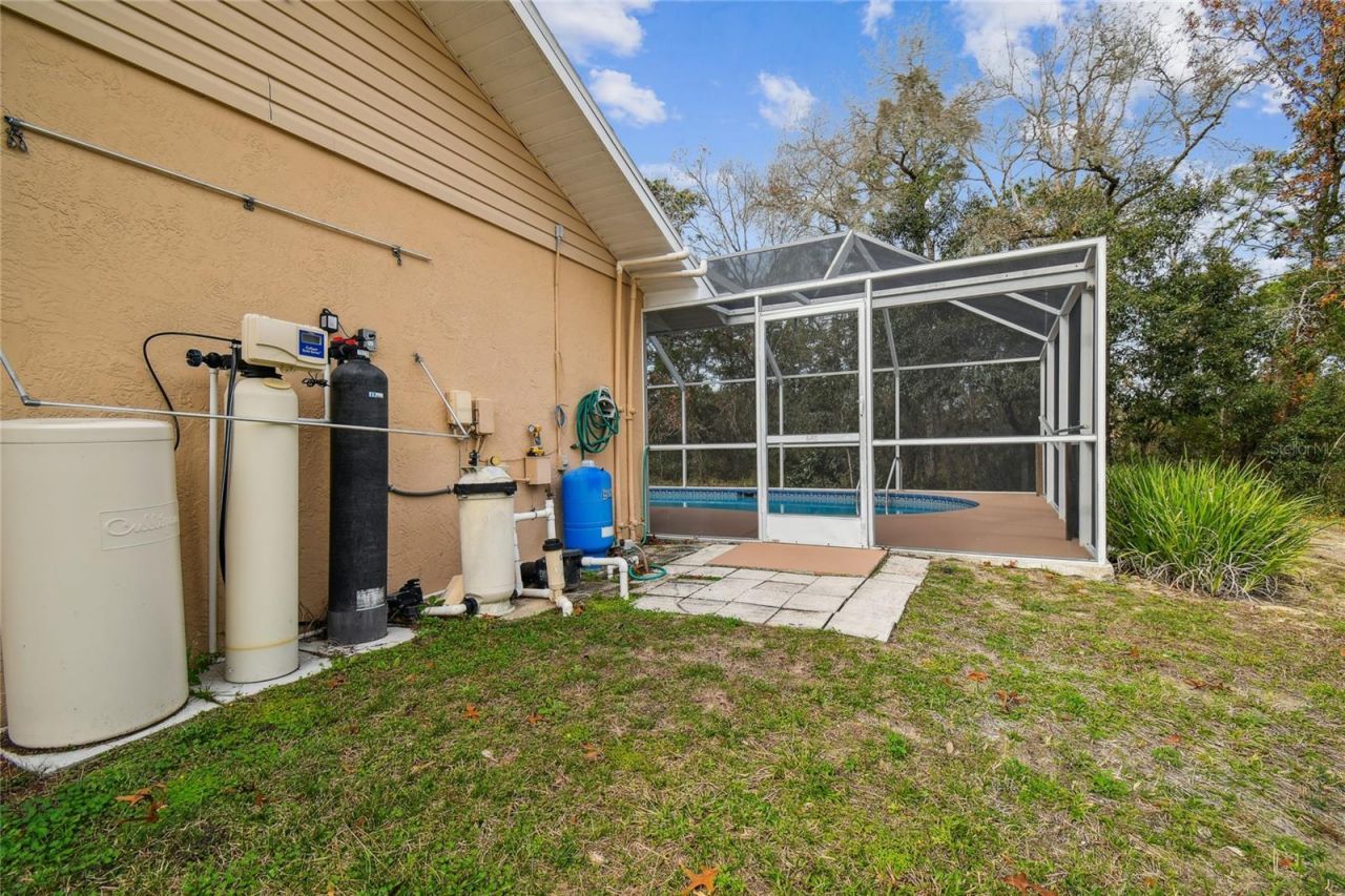 11 Carnation Court E, Homosassa, FL 34446 Photo
