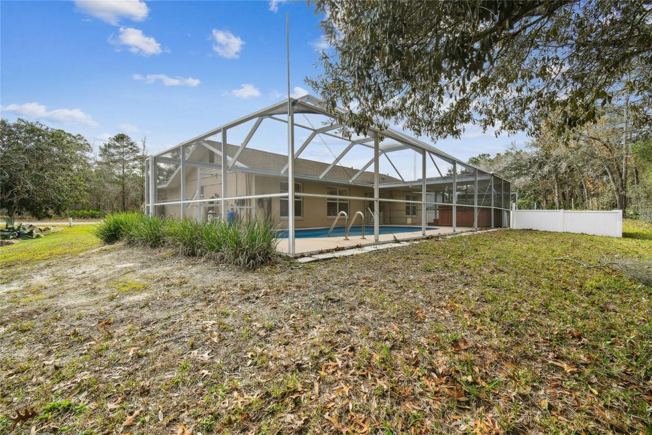 11 Carnation Court E, Homosassa, FL 34446 Photo