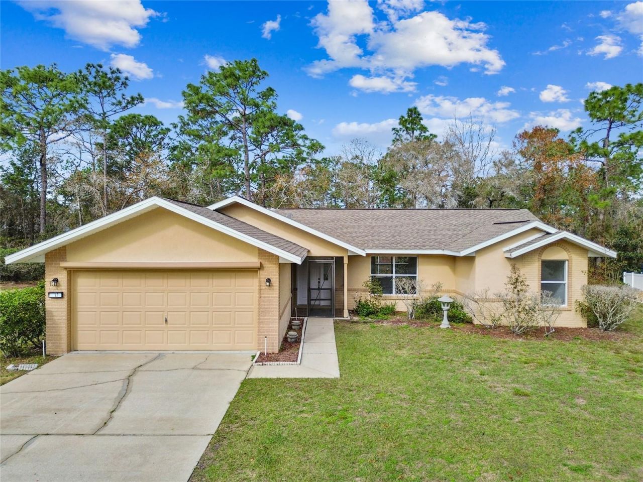 11 Carnation Court E, Homosassa, FL 34446 Photo