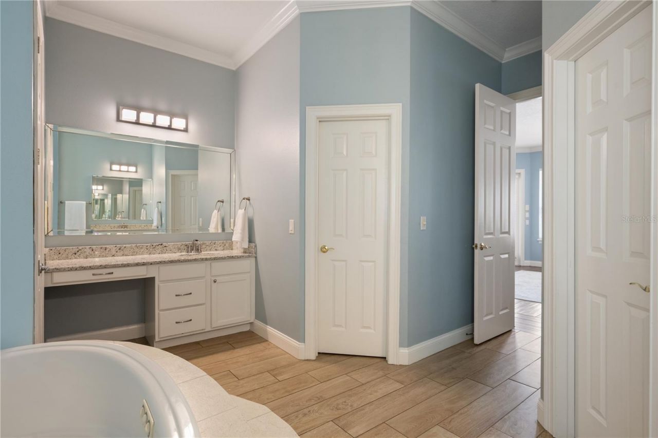 2002 Water Key Drive, Windermere, FL 34786 Photo