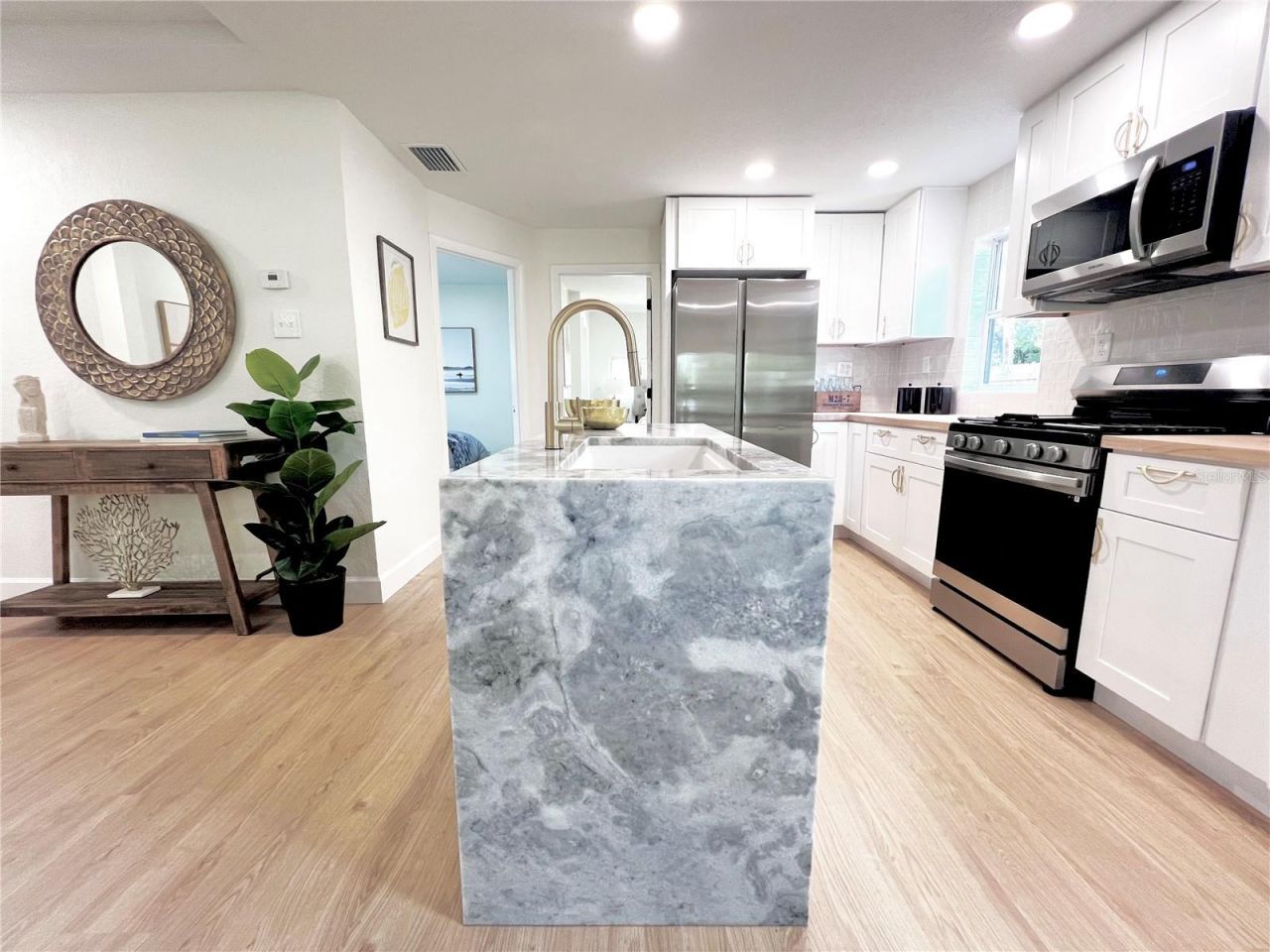 2427 32nd Avenue N, Saint Petersburg, FL 33713 Photo