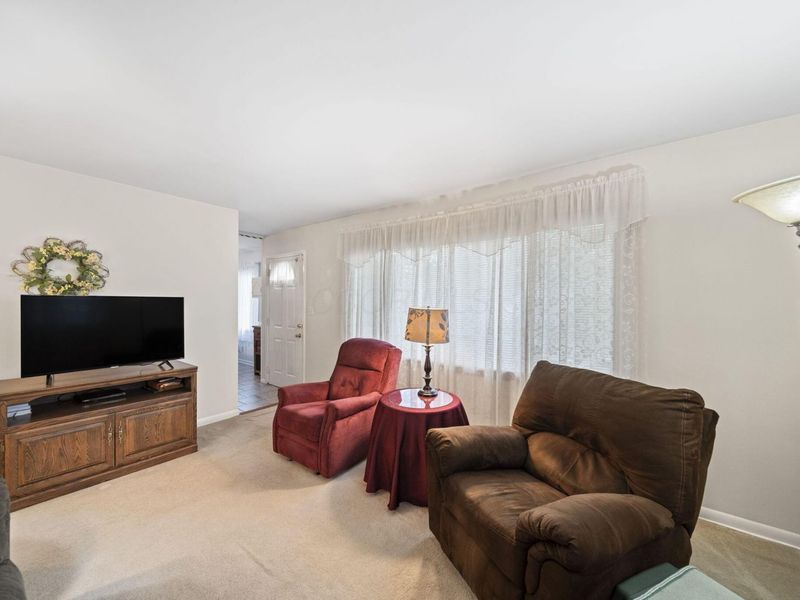 2235 Belcher Drive, Columbus, OH 43224 Photo 3