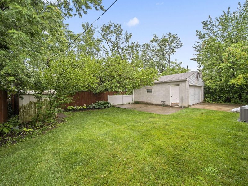 2235 Belcher Drive, Columbus, OH 43224 Photo 30