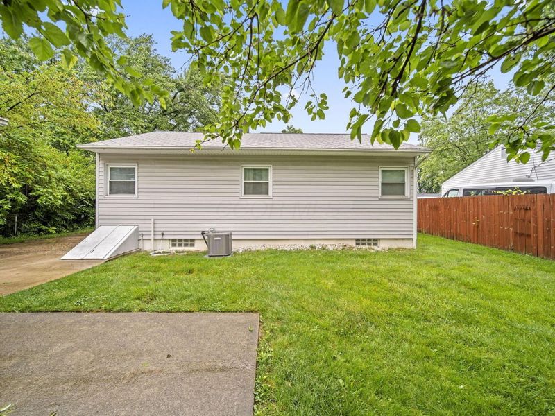 2235 Belcher Drive, Columbus, OH 43224 Photo 34