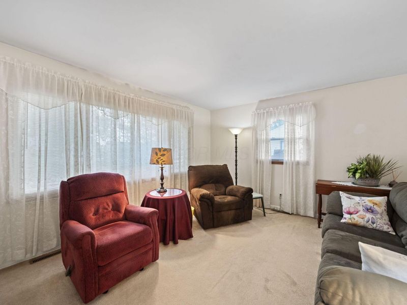2235 Belcher Drive, Columbus, OH 43224 Photo 4