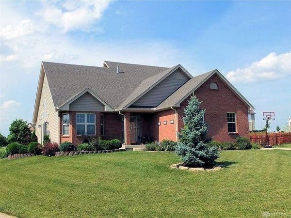 9101 Bennington Way, Clearcreek Twp, OH 45458