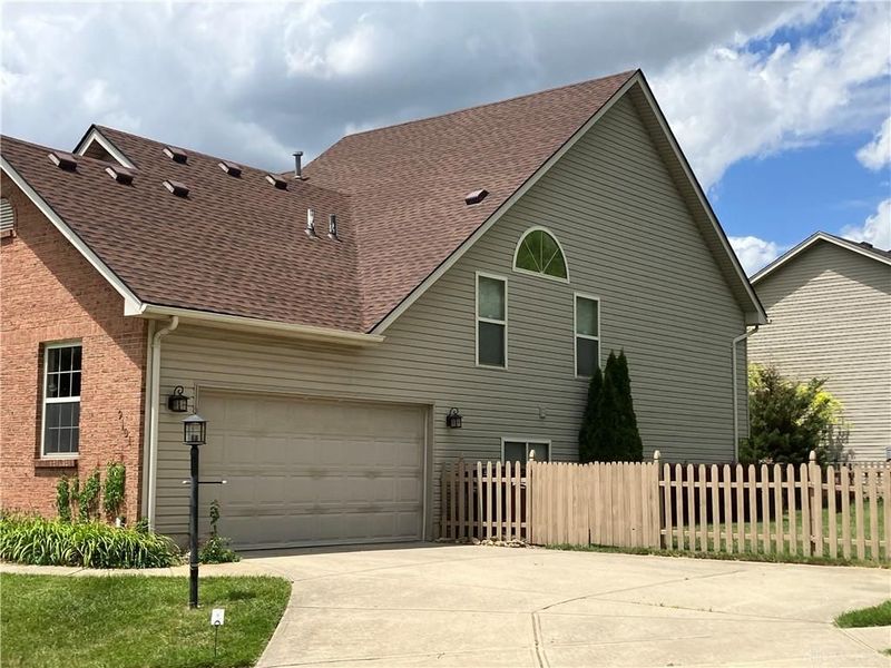 9101 Bennington Way, Clearcreek Township, OH 45458 Photo 5