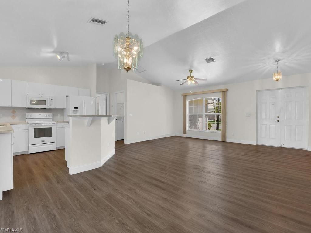 404 SE 28th Ter, Cape Coral, FL 33904 Photo