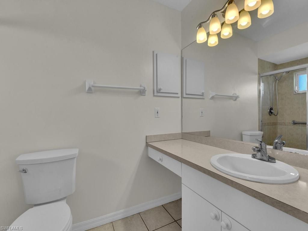 404 SE 28th Ter, Cape Coral, FL 33904 Photo