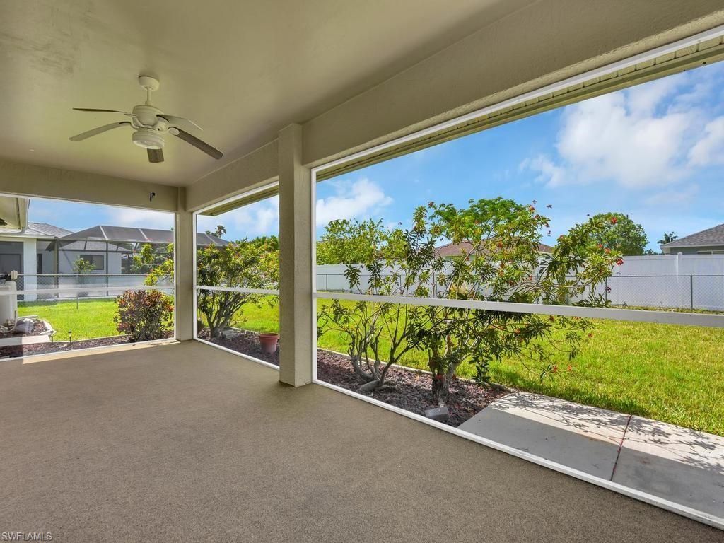 404 SE 28th Ter, Cape Coral, FL 33904 Photo