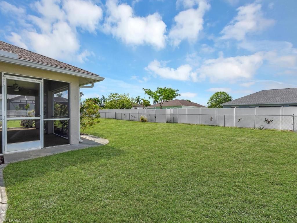 404 SE 28th Ter, Cape Coral, FL 33904 Photo