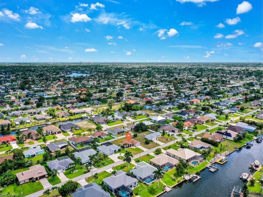 404 SE 28th Ter, Cape Coral, FL 33904 Photo