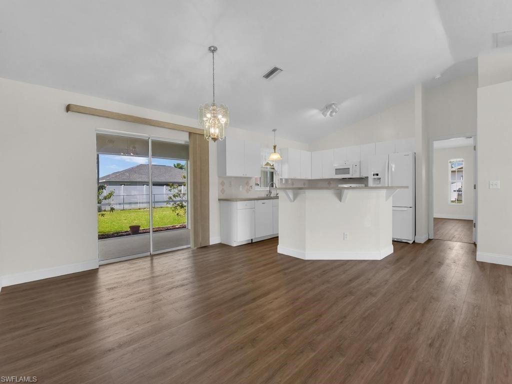 404 SE 28th Ter, Cape Coral, FL 33904 Photo