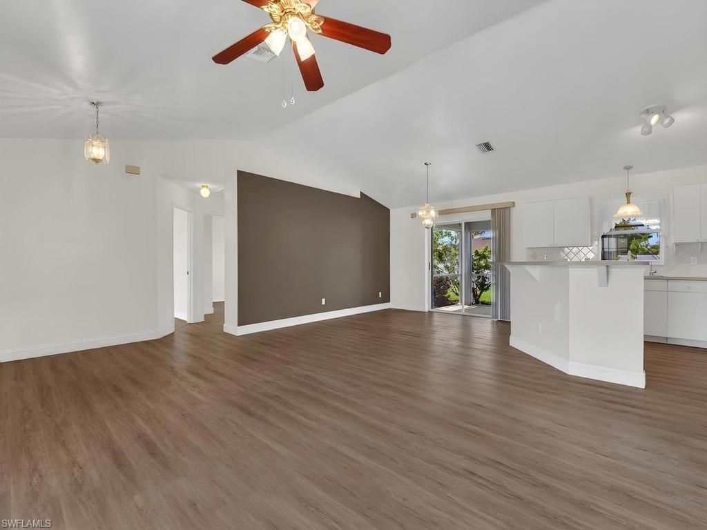 404 SE 28th Ter, Cape Coral, FL 33904 Photo
