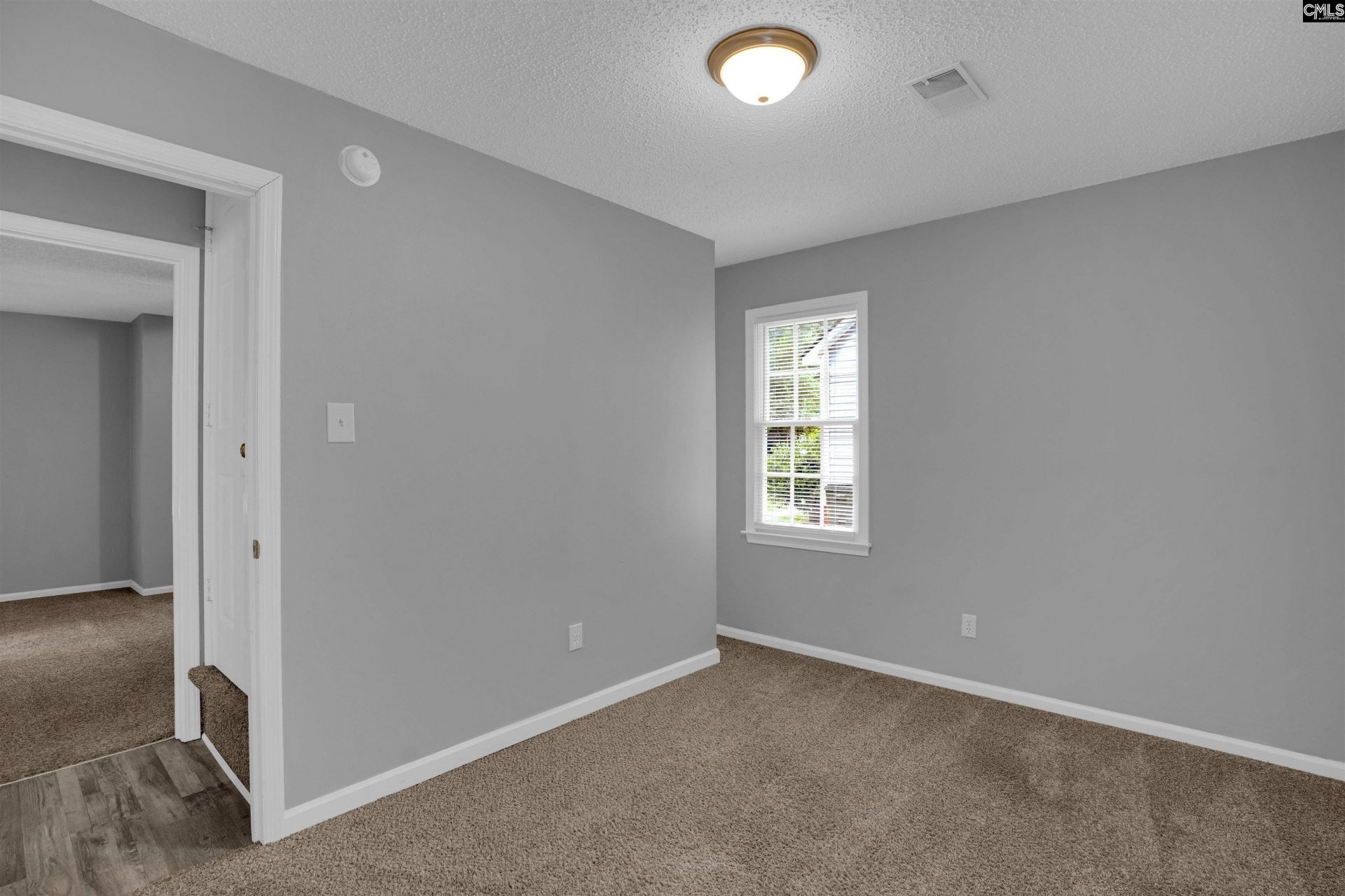 362 Wharfsdale Road  Photo 19